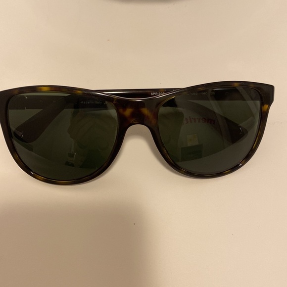 PRADA Sunglasses Tortoise - Picture 2 of 11